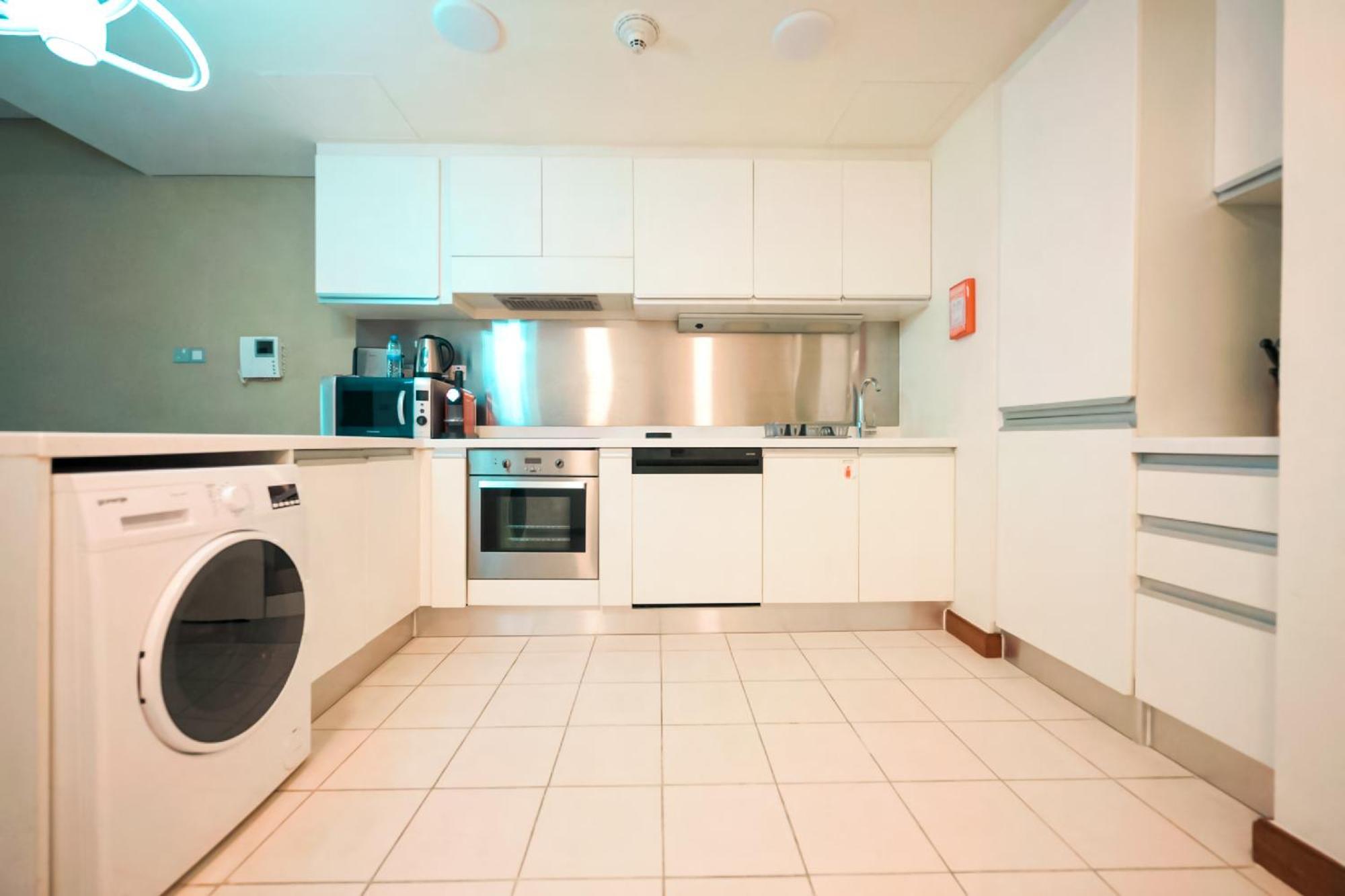 Emaar Fashion Avenue One Bedroom - Formerly Address Dubai Mall Four Apple Holiday Homes Bagian luar foto